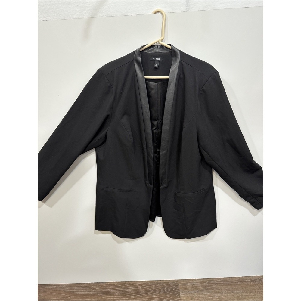 Torrid Black Faux Leather Trim Open Front Blazer Jacket Plus Size 3 3X 11592819
